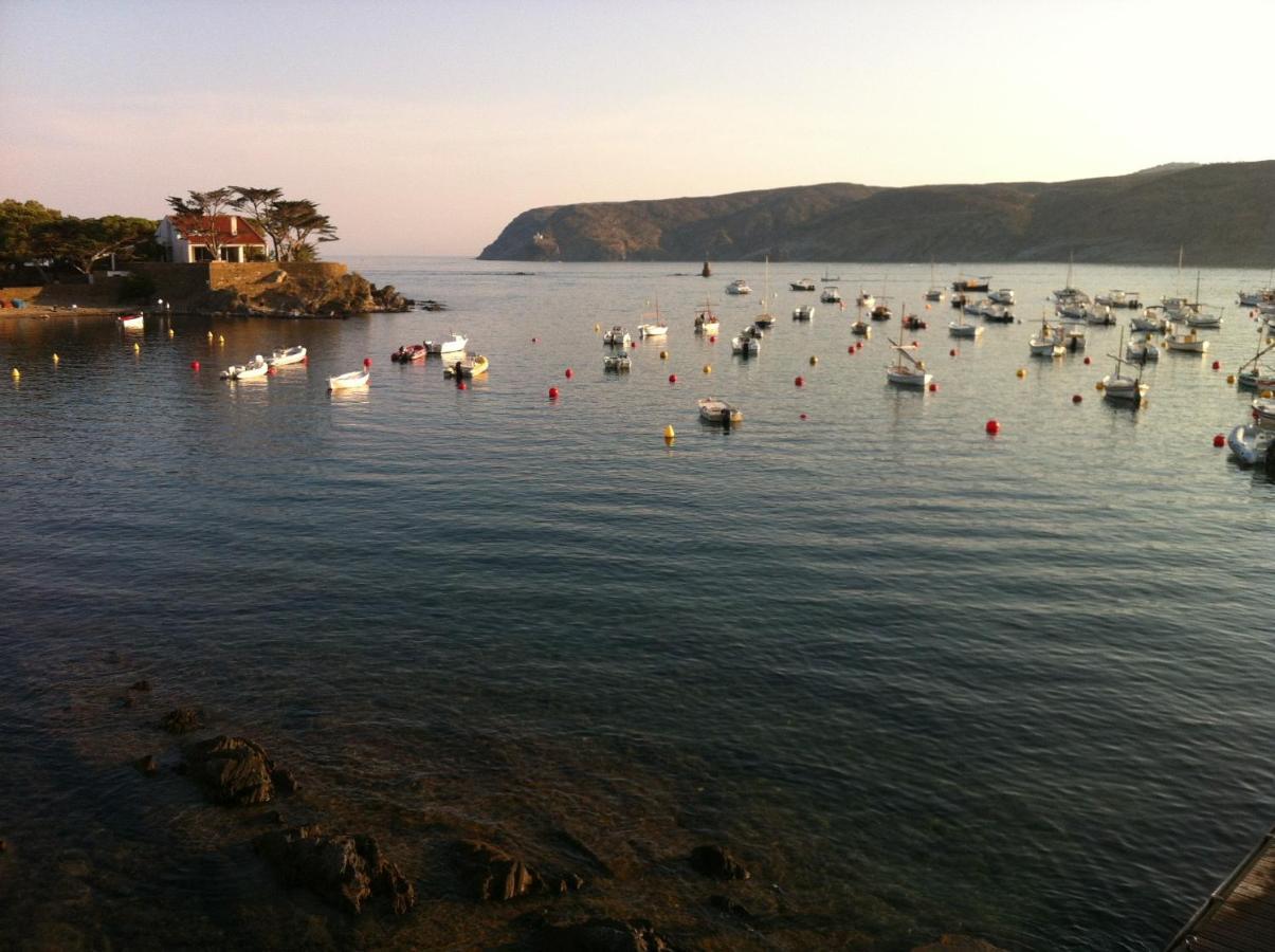 Apartamento con vistas al mar Cadaqués Exterior foto